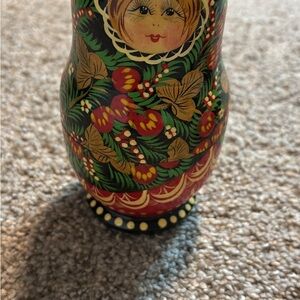 Hand-Painted Russian Nesting Doll with Floral Motif - Green & Red